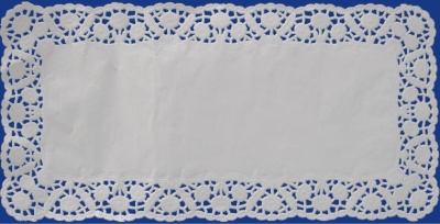 Papírové krajky dekorativní hranaté 15 x 24 cm [100 ks]